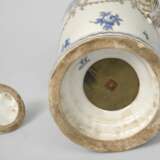 Porcelain vaseurn with lid Porcelain Early 19th century - photo 5