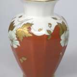 Painted porcelain vase Porcelain Early 20th century - photo 2