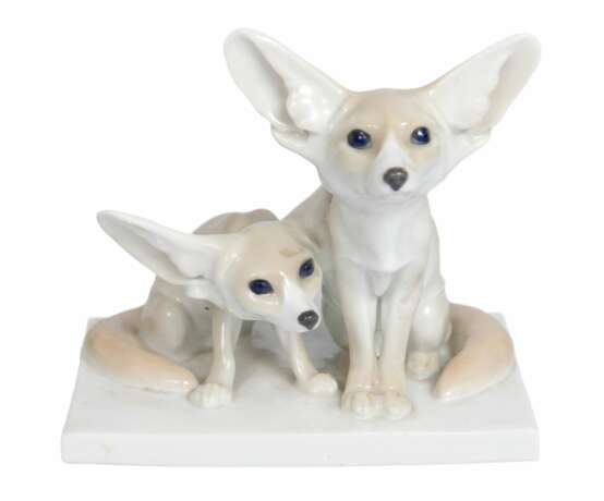 Porcelain figure Fennec foxes Porcelain Early 20th century - photo 1