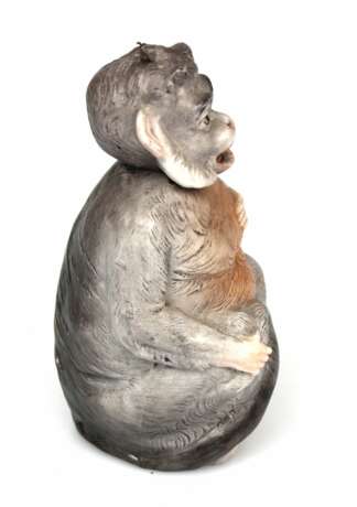 Porcelain figurine Monkey with moving head Porcelain Early 20th century - photo 8