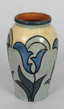 Kuznetsof ceramic vase Ceramic Early 20th century - photo 1