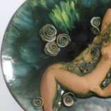 Ceramic plate Lady with roses Ceramic Mid-20th century - photo 5