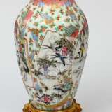 Vase en porcelaine sur socle en bronze Porcelaine 19th century - photo 9