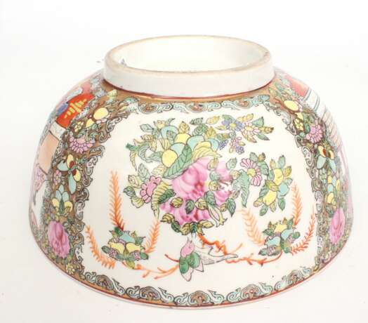 Bol en porcelaine peinte Porcelaine At the turn of 19th -20th century - photo 5