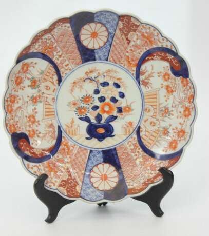 Assiette en porcelaine peinte Porcelaine 19th century - photo 1