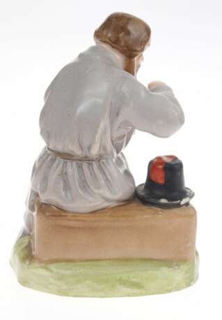 20e si&egrave;cle Ann&eacute;es 20 Russie Verbilki Figurine en porcelaine Homme avec du pain Porzellan Early 20th century - Foto 3