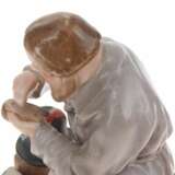 20e si&egrave;cle Ann&eacute;es 20 Russie Verbilki Figurine en porcelaine Homme avec du pain Porzellan Early 20th century - Foto 7