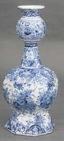 Porcelain vase Porcelain Mid-20th century - photo 1