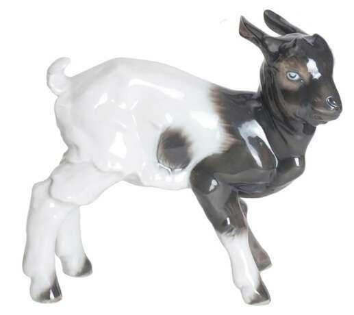 Porcelain figurine Goat Porcelain Early 20th century - photo 2