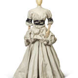 VIVIENNE WESTWOOD, `DRESSED TO SCALE` COLLECTION, AUTUMN-WINTER 1998 / 99 - фото 1