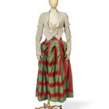 VIVIENNE WESTWOOD, `TIED TO THE MAST` COLLECTION, SPRING-SUMMER 1998 - Foto 1