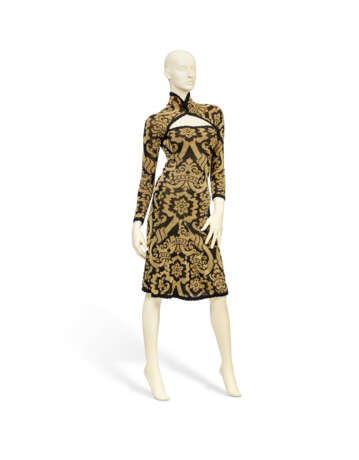 VIVIENNE WESTWOOD, `FIVE CENTURIES AGO` COLLECTION, AUTUMN-WINTER 1997 / 98 - фото 2