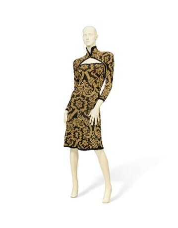 VIVIENNE WESTWOOD, `FIVE CENTURIES AGO` COLLECTION, AUTUMN-WINTER 1997 / 98 - фото 3