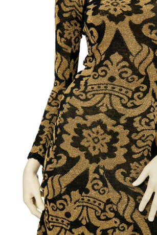 VIVIENNE WESTWOOD, `FIVE CENTURIES AGO` COLLECTION, AUTUMN-WINTER 1997 / 98 - фото 7