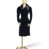 VIVIENNE WESTWOOD, `STORM IN A TEACUP` COLLECTION, AUTUMN-WINTER 1996 / 97 - фото 1