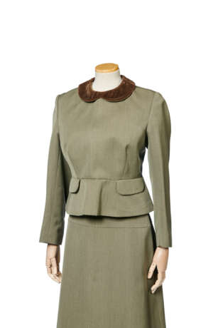 VIVIENNE WESTWOOD, `HARRIS TWEED` COLLECTION, AUTUMN-WINTER 1987 / 88 - photo 4