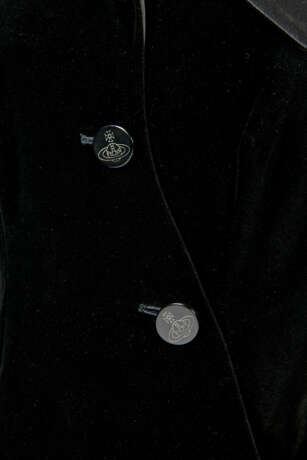 VIVIENNE WESTWOOD, `STORM IN A TEACUP` COLLECTION, AUTUMN-WINTER 1996 / 97 - фото 5