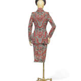 VIVIENNE WESTWOOD, `VIVE LA BAGATELLE` COLLECTION, SPRING-SUMMER 1997 - фото 3