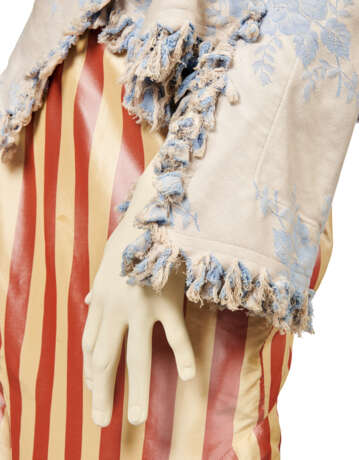 VIVIENNE WESTWOOD, `TIED TO THE MAST` COLLECTION, SPRING-SUMMER 1998 - Foto 9