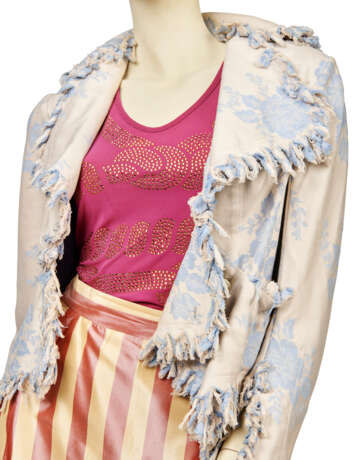 VIVIENNE WESTWOOD, `TIED TO THE MAST` COLLECTION, SPRING-SUMMER 1998 - Foto 10