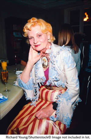 VIVIENNE WESTWOOD, `TIED TO THE MAST` COLLECTION, SPRING-SUMMER 1998 - Foto 17
