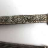 Серебряная кортика с серебряной ручкой и безелем Серебро Early 20th century г. - фото 5