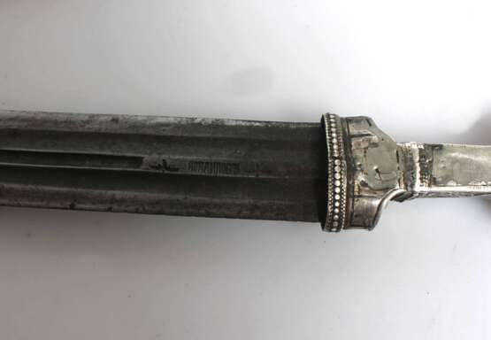 Серебряная кортика с серебряной ручкой и безелем Серебро Early 20th century г. - фото 6