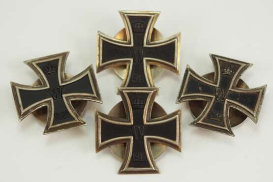 Preussen: Lot von 4 Eisernen Kreuz, 1914, 1. Klasse - Schraubscheibe. - Foto 1