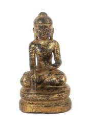 Sitzender Buddha Burma, 19./20. Jh., Holz geschnitzt und ver…