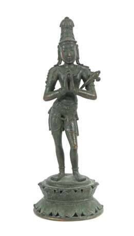 Devi Parvati Indien, 19./20. Jh., Bronze, Reste einer grünen… - Foto 1