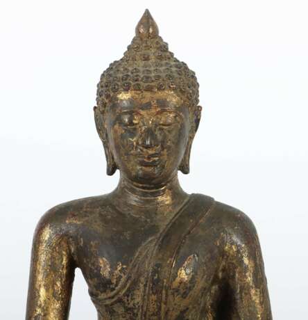 Buddha Shakyamuni Thailand, 17./18. Jh., Bronze/Vergoldungsr… - Foto 2