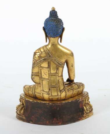 Buddha Shakyamuni 19. Jh., sinotibetisch, Bronze vergoldet,… - фото 3
