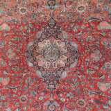 Feiner Kashan Medaillonteppich Zentralpersien, 2. Drittel 20… - Foto 2