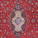 Kashan Medaillonteppich Zentralpersien, um 1970, Wolle auf B… - Foto 2