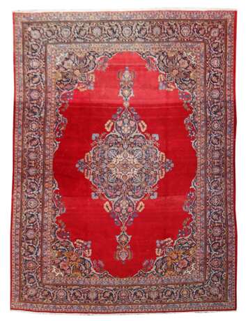Kashan Medaillonspiegelteppich Persien, um 1970, Wolle auf B… - photo 1