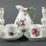 7 Meissen-Teile mit Floraldekor Ca. 1740-1850, Porzellan, gl… - фото 1