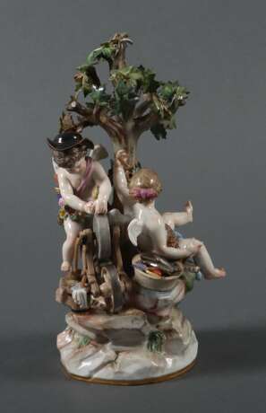 ''Amoretten am Schleifstein'' E: 1772-74, A: Meissen, 1850-1… - photo 3