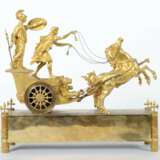 Bronze doré Figuren-Pendule mit Wagenlenker Frankreich, um 1… - Foto 6
