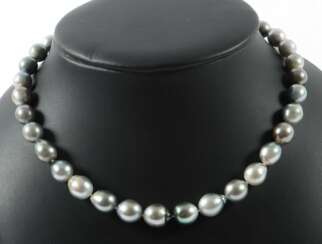 Perlenkette Langer, Österreich, modern, Perlen/Silber, die g…