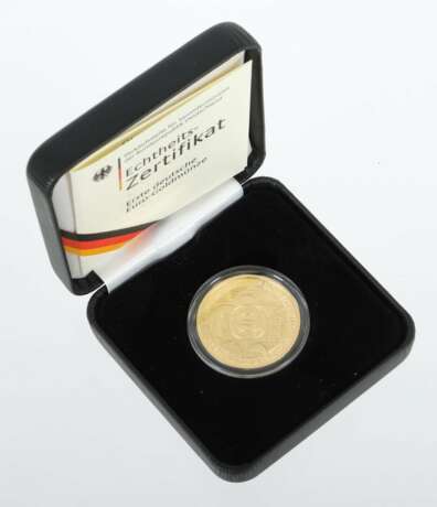 Erste deutsche 100 Euro-Goldmünze 2002, Feingold 999,9, ca.… - фото 3