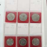 Sammlung DDR-Münzen 32 Münzen, verschiedene Nominale: 5/10/2… - photo 3