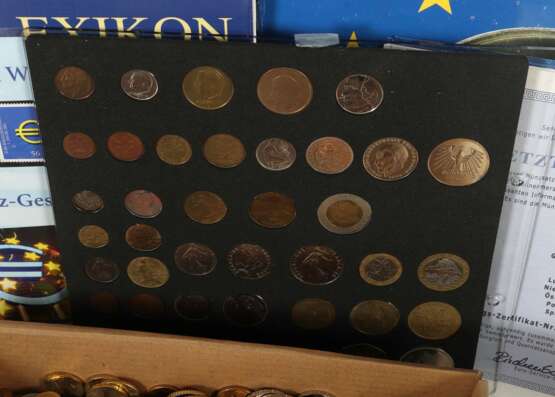 Umfangreiche Sammlung Euro- und weitere Münzen 39x 2 Euro, 3… - photo 5