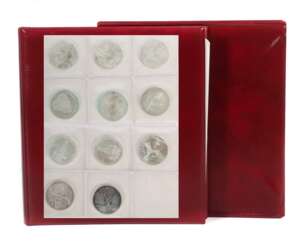 Kleine Münz- und Medaillensammlung 13x 10 DM-Münzen, 4x 5 DM…