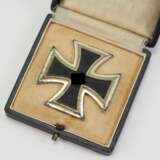Eisernes Kreuz, 1939, 1. Klasse, im Etui - L/57. - Foto 1
