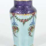Feine Emaille-Vase wohl Skandinavien, 1901-21, Sterlingsilbe… - Foto 2