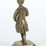 Bildhauer des 19. Jh ''Eleganter Kavalier'', Bronze, vollpla… - фото 3