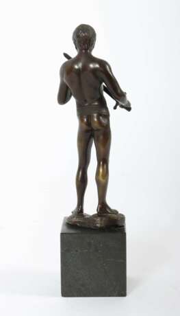 Bildhauer des 19./20. Jh ''Schwertkämpfer, Bronze, vollplast… - фото 3
