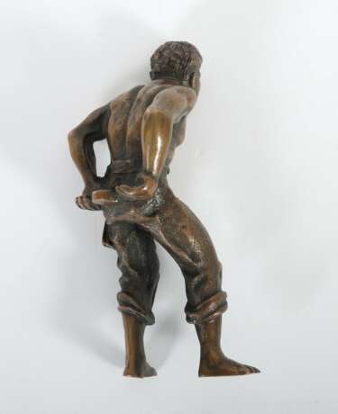 Bildhauer des 19./20. Jh. ''Sklave'', Bronze, patiniert, vol… - photo 2