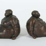 Bildhauer des 20. Jh. ''Sitzendes Paar'', Bronze patiniert,… - photo 2