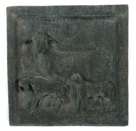 Bildhauer des 20. Jh. ''Schaf mit Lämmchen'', Bronze patinie… - photo 1